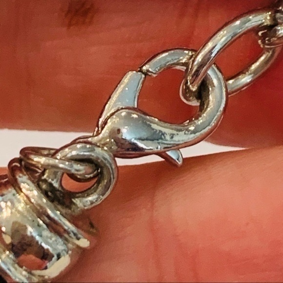 Premier design medallion style pendant leather - Picture 4 of 10